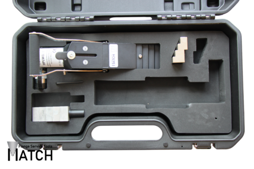 Hydraulic lifting wedge (HPLW18T Single Kit) in transport case