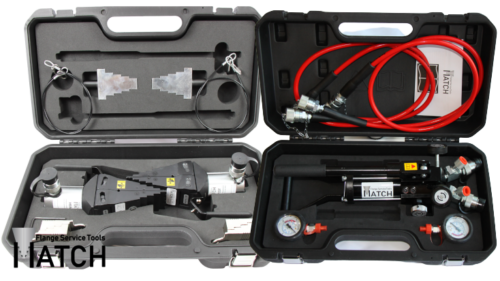 Hydraulic flange spreader (HSW15TEX Twin) in transport case and hydraulic hand pump (HP350BEX) double connection with 2x red hydraulic hose in transport case