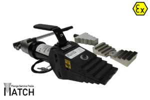 Integral flange spreader (HSW15TSCEX) with safety loop, step blocks and safety block