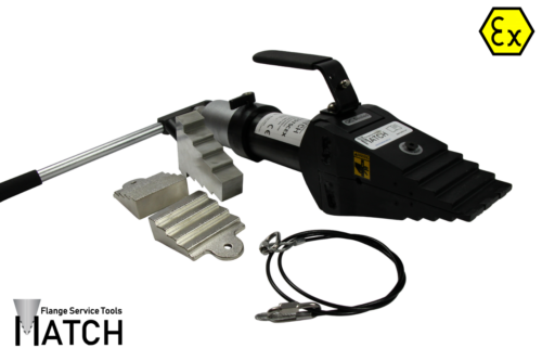 Integral flange spreader (HSW15TSCEX) with safety loop, step blocks and safety block